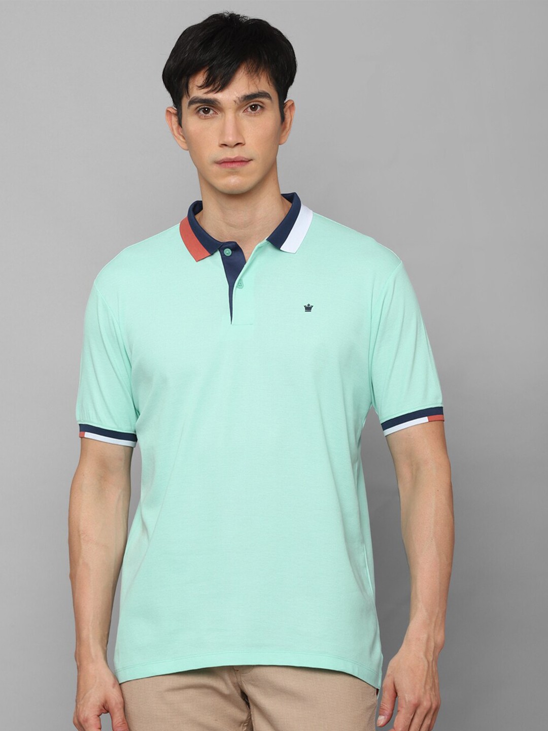 

Louis Philippe Sport Men Green Regular Fit Polo Collar T-shirt