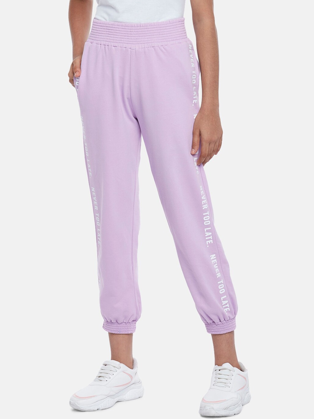 

Coolsters by Pantaloons Girls Lavender Joggers Trousers