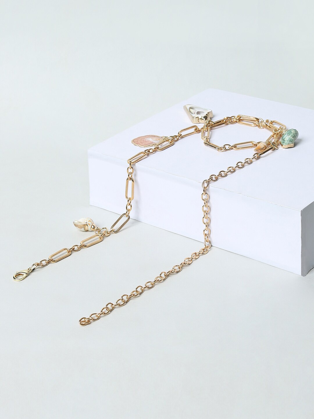 

ONLY Women Gold Belts