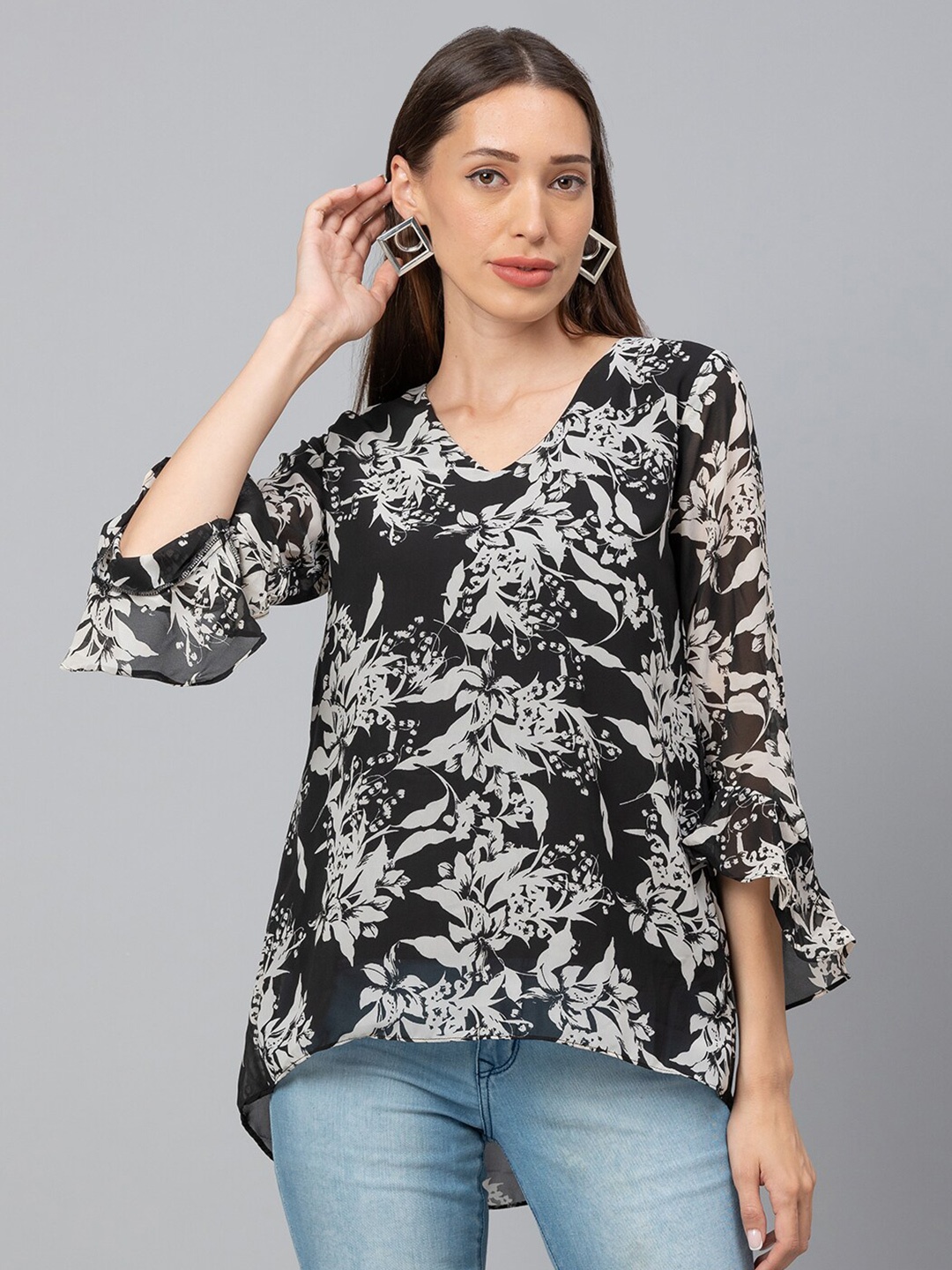 

Globus Black Floral Print Georgette High-Low Top