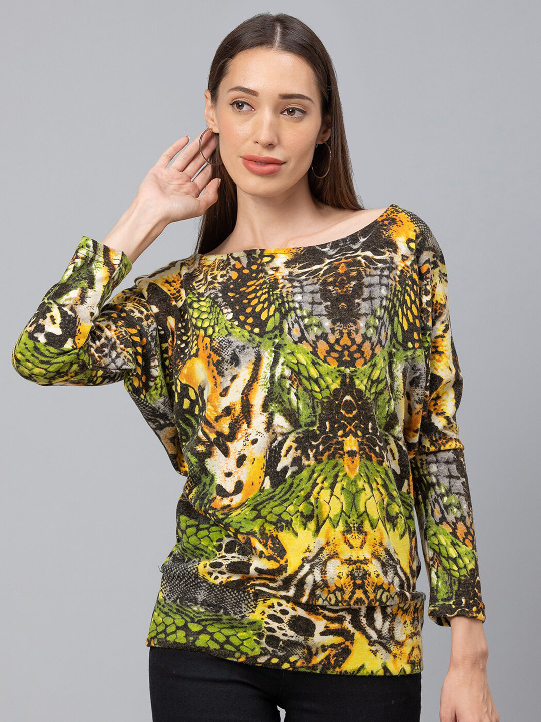 

Globus Women Green Abstract Printed Top