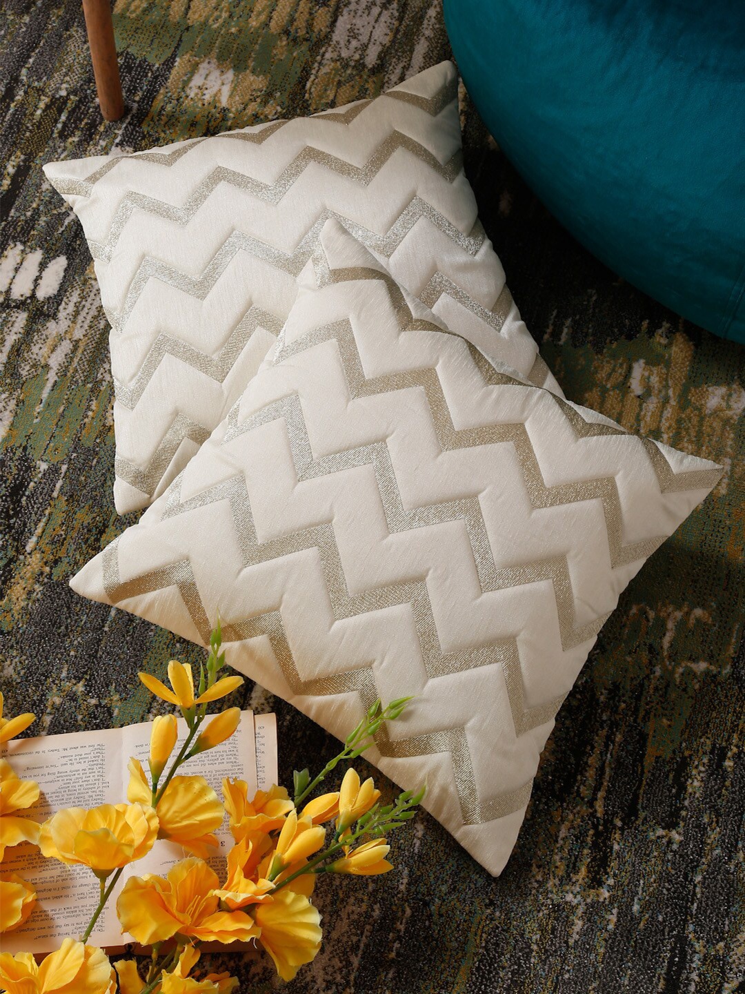 

HOSTA HOMES Cream-Coloured & Gold-Toned Set of 2 Geometric Square Cushion Covers
