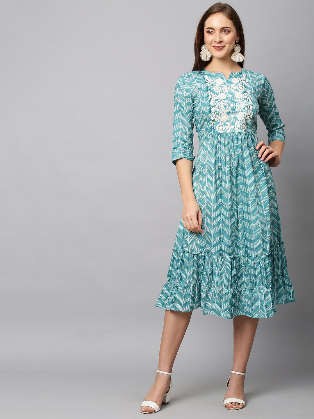 

FASHOR Women Turquoise Blue Fit And Flare Midi Dress