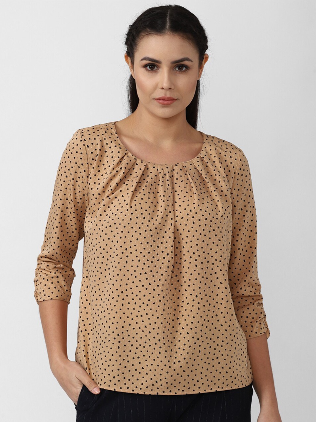 

Van Heusen Woman Geometric Print Formal Top, Khaki