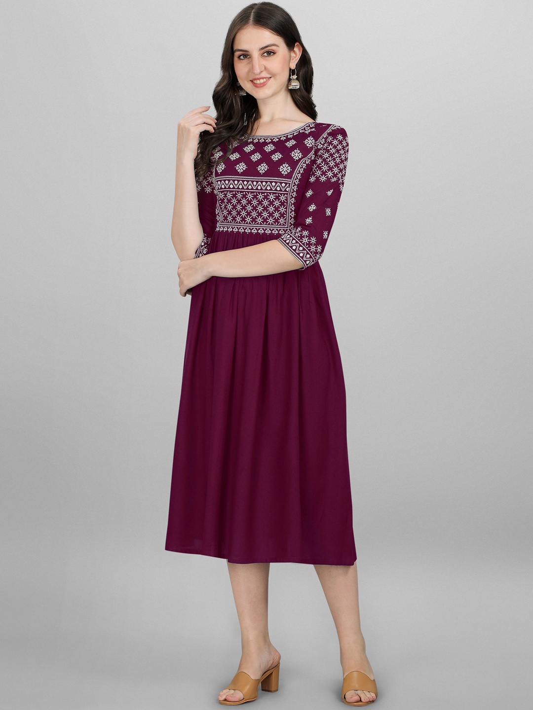 

FabFairy Women Purple Yoke Design Kurta
