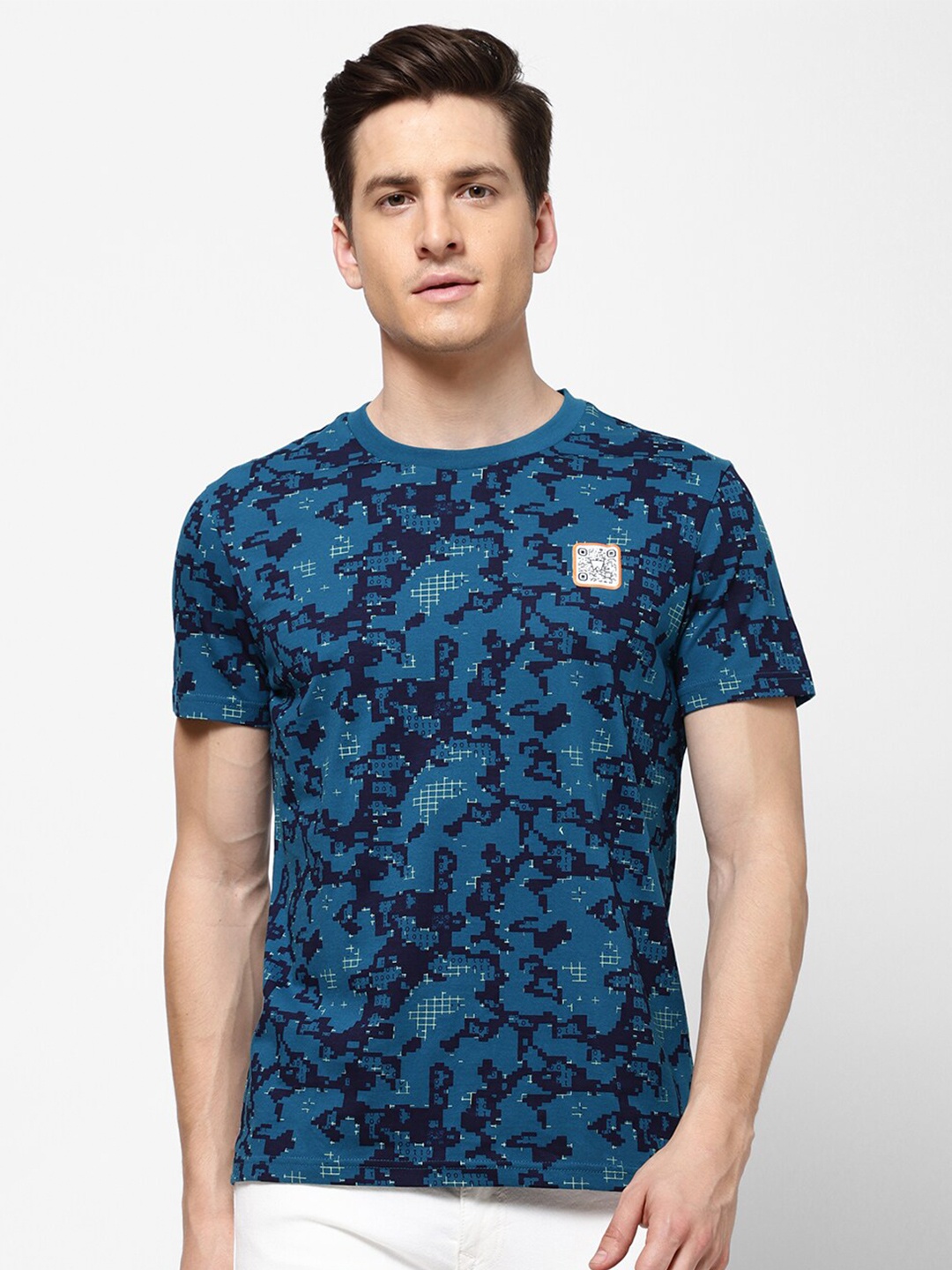 

Wrangler Men Blue Printed Regular Fit T-shirt