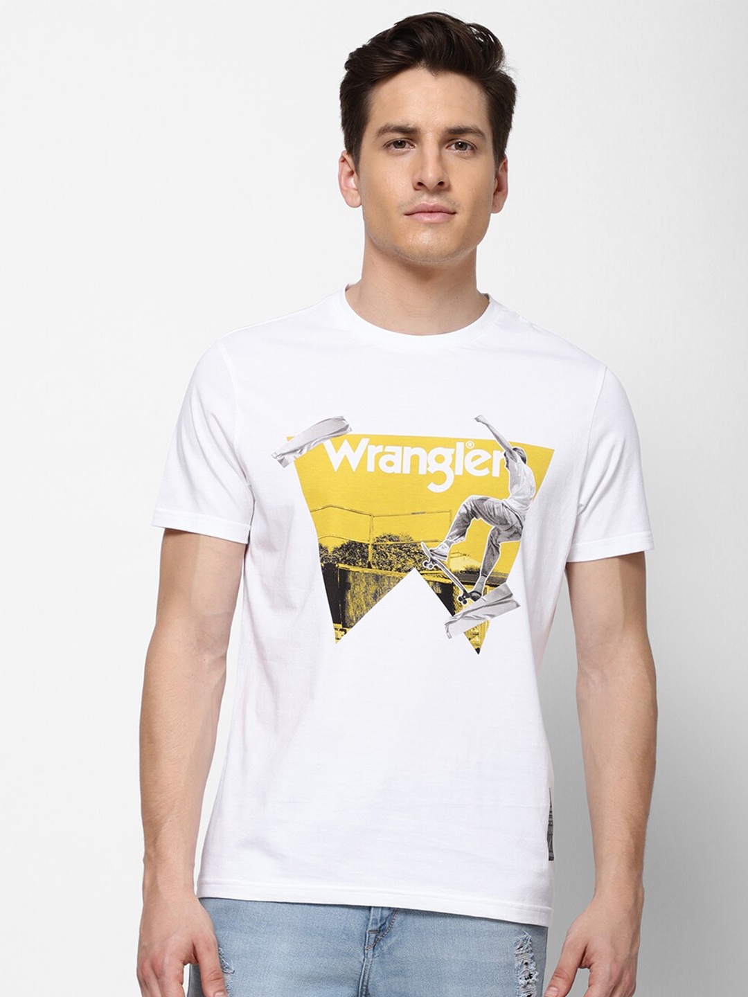 

Wrangler Men White & Yellow Printed T-shirt