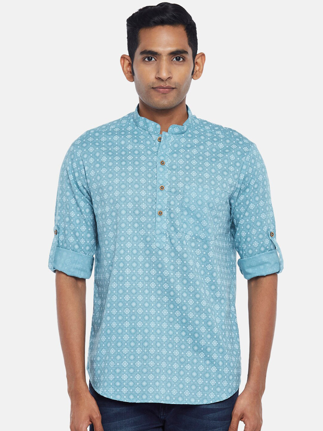 

indus route by Pantaloons Men Blue Floral Printed Kurta