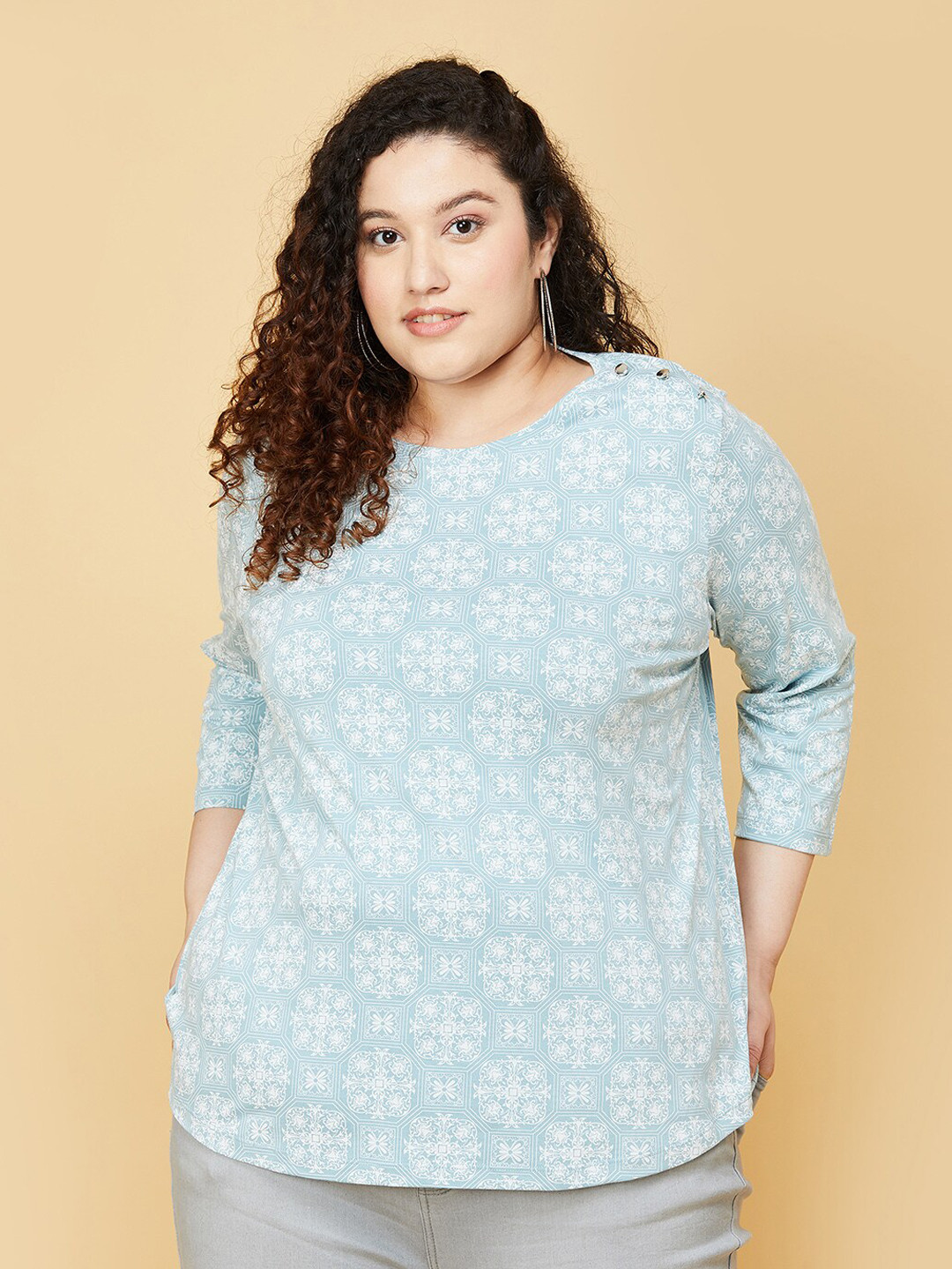 

max Plus Size Women Blue Floral Printed Pure Cotton T-shirt