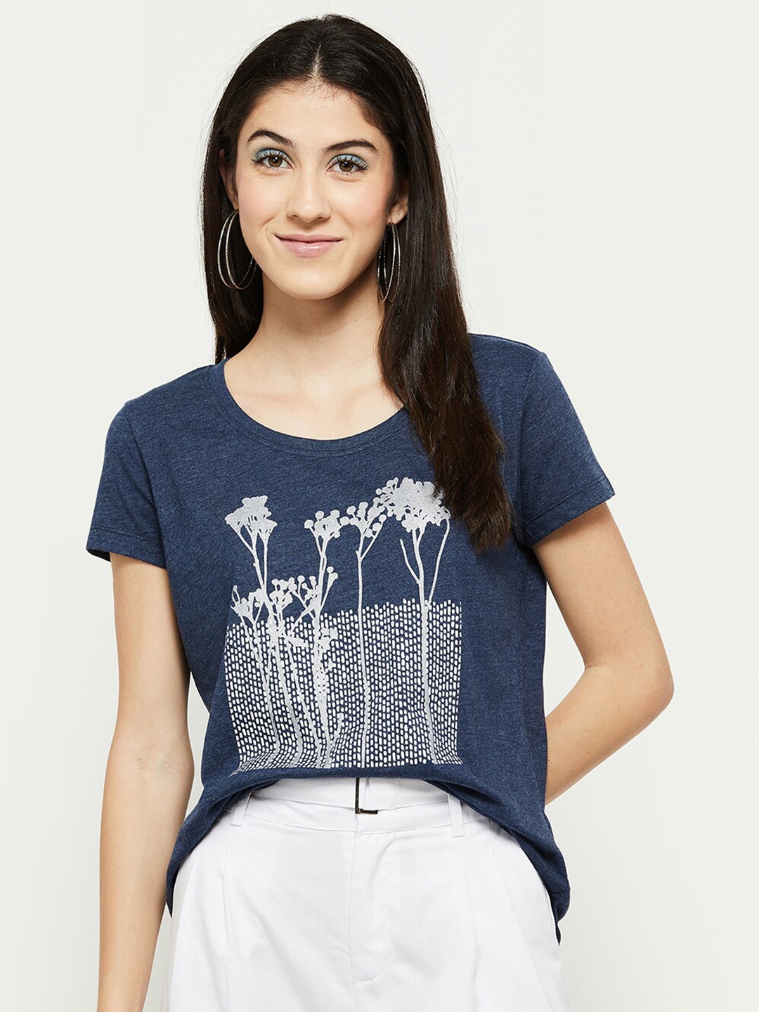 

max Women Blue Printed Regular Fit T-shirt