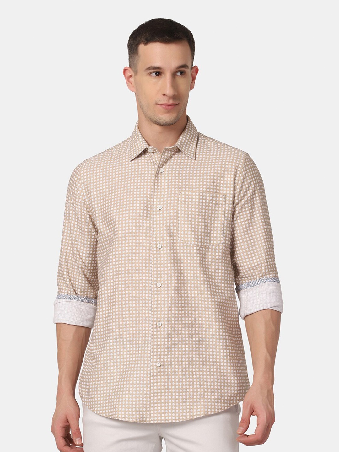 

Blackberrys Men Beige Slim Fit Checked Casual Shirt