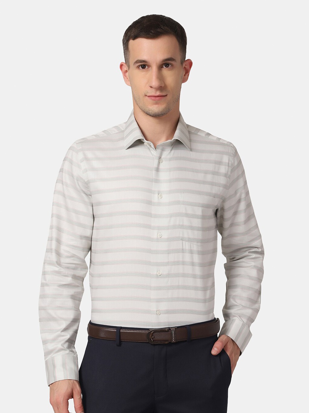 

Blackberrys Men Green Slim Fit Horizontal Striped Casual Shirt
