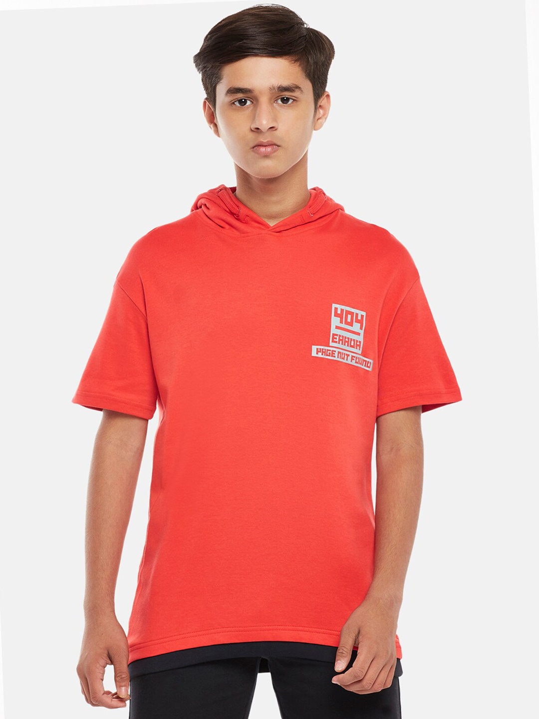 

Coolsters by Pantaloons Boys Red Typography Printed Hooded T-shirt