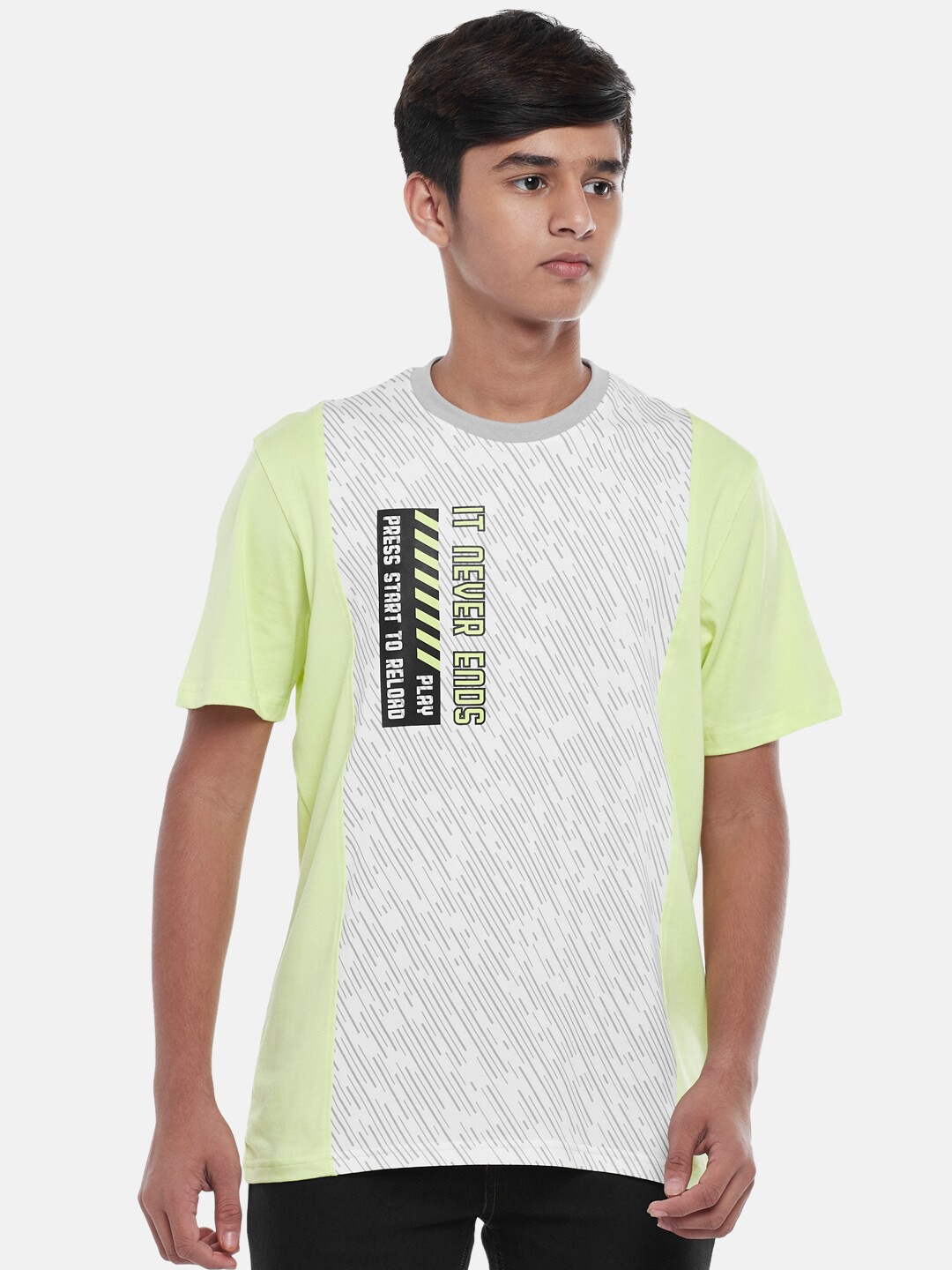 

Coolsters by Pantaloons Boys Green & Grey Typography Printed T-shirt