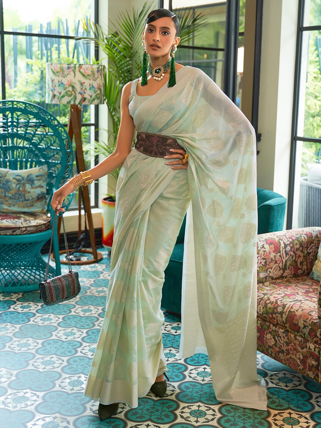 

Mitera Green & Gold-Toned Bagh Zari Silk Blend Muga Saree