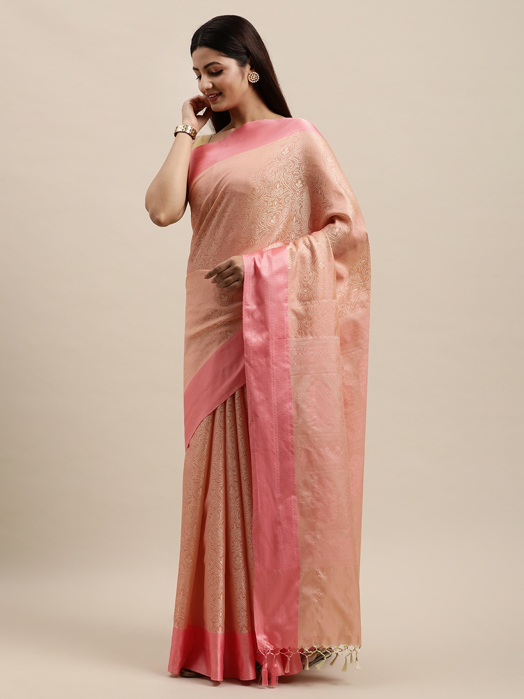 

MOHEY Peach-Coloured Ethnic Motifs Art Silk Saree