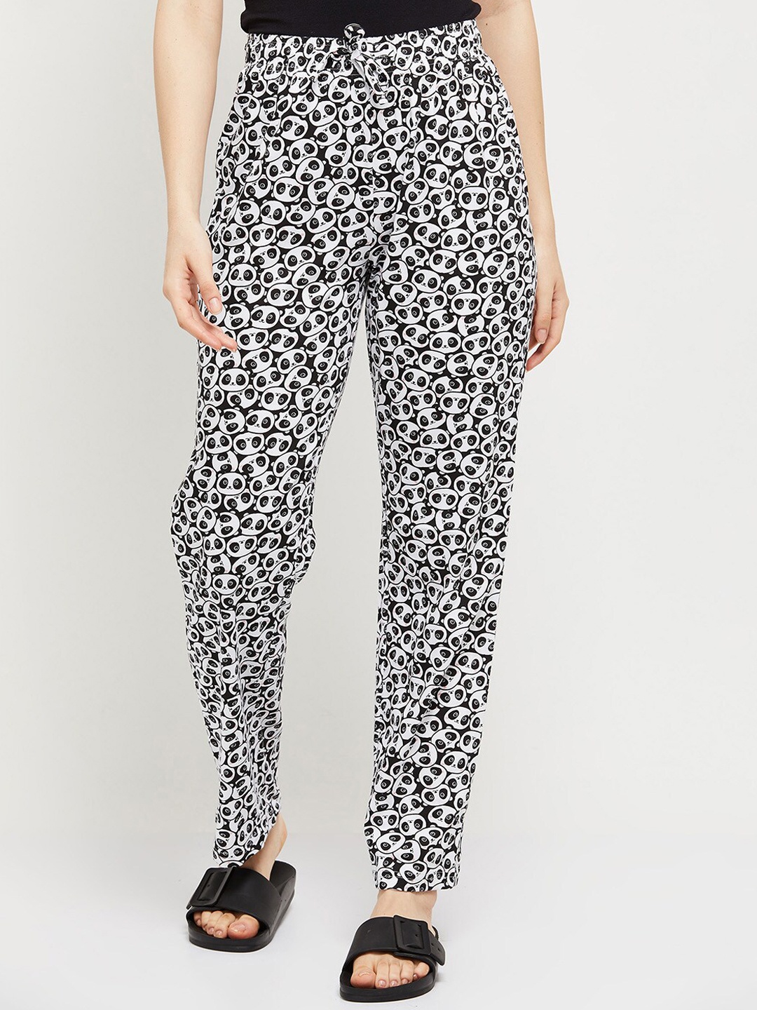 

max Women Grey and Black Printed Lounge Pants