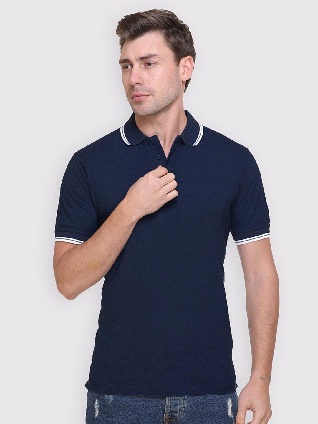 

Kanvin Men Navy Blue Solid Polo Collar T-shirt