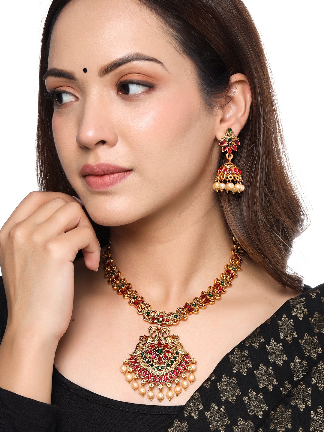 

Yellow Chimes Gold-Plated Stone & Pearl Studded Floral Designed Traditional Jewellery Set