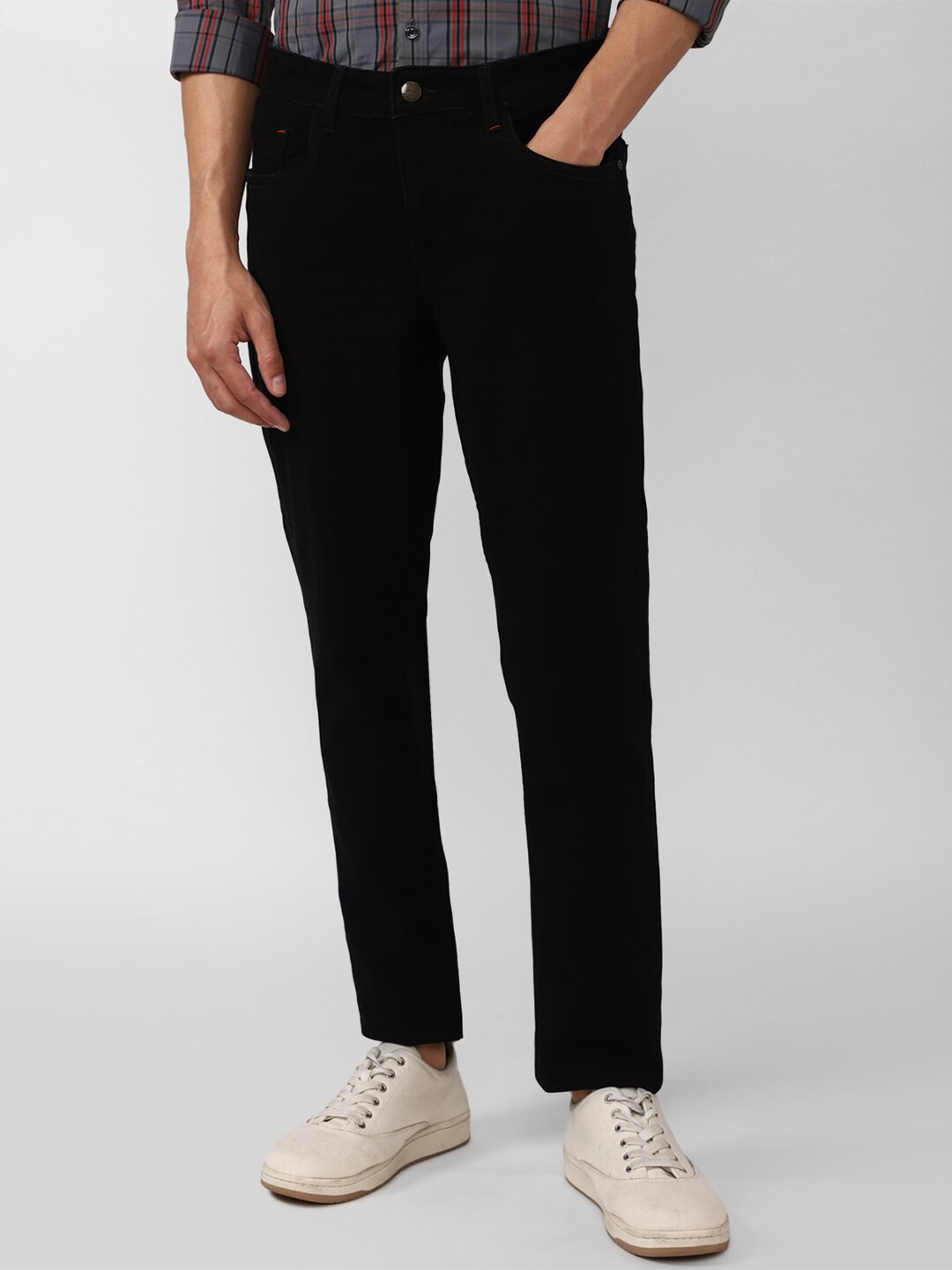 

SIMON CARTER LONDON Men Black Slim Fit Jeans