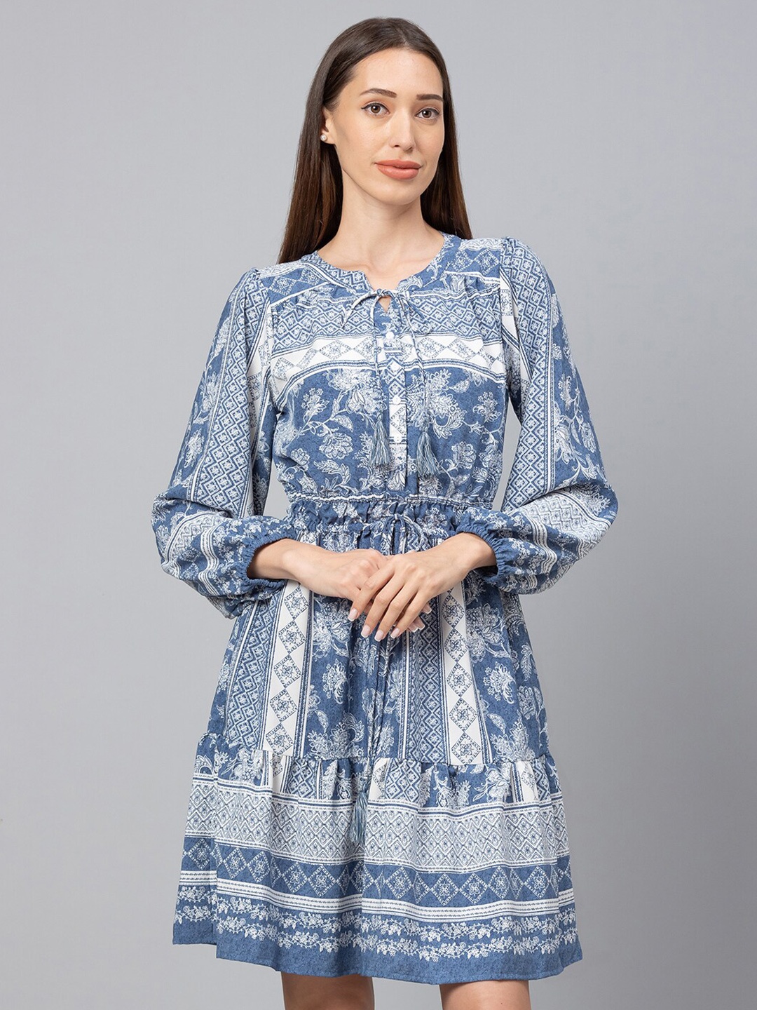 

Globus Blue Ethnic Motifs Tie-Up Neck Dress