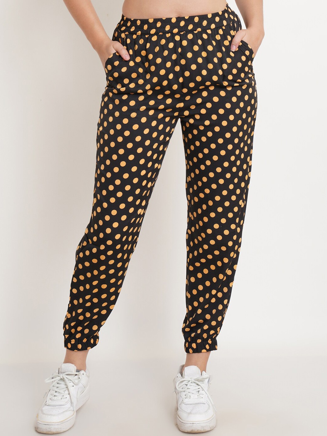 

Purple State Women Black Printed Comfort Joggers Trousers