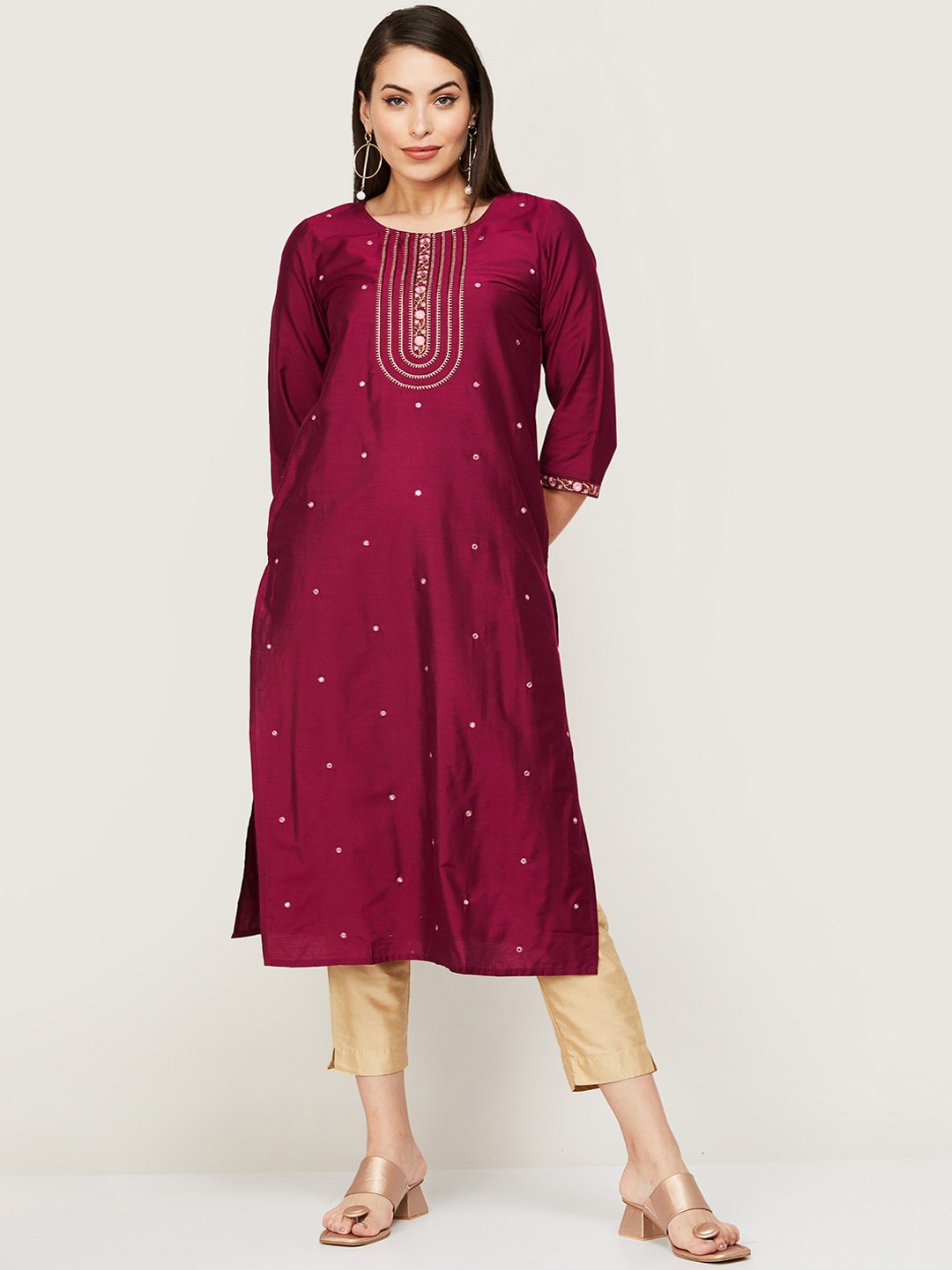 

Melange by Lifestyle Women Purple Yoke Design Kurta