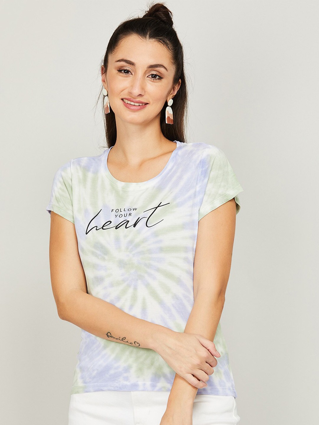 

Fame Forever by Lifestyle Green & Blue Tie and Dye Printed Pure Cotton Top