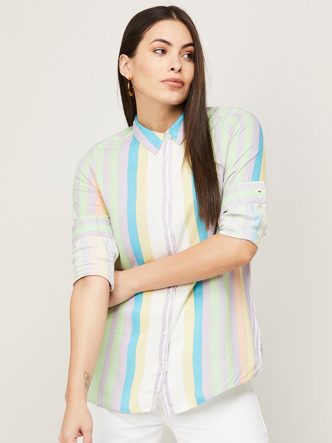 

Fame Forever by Lifestyle Black Striped Roll-Up Sleeves Shirt Style Top