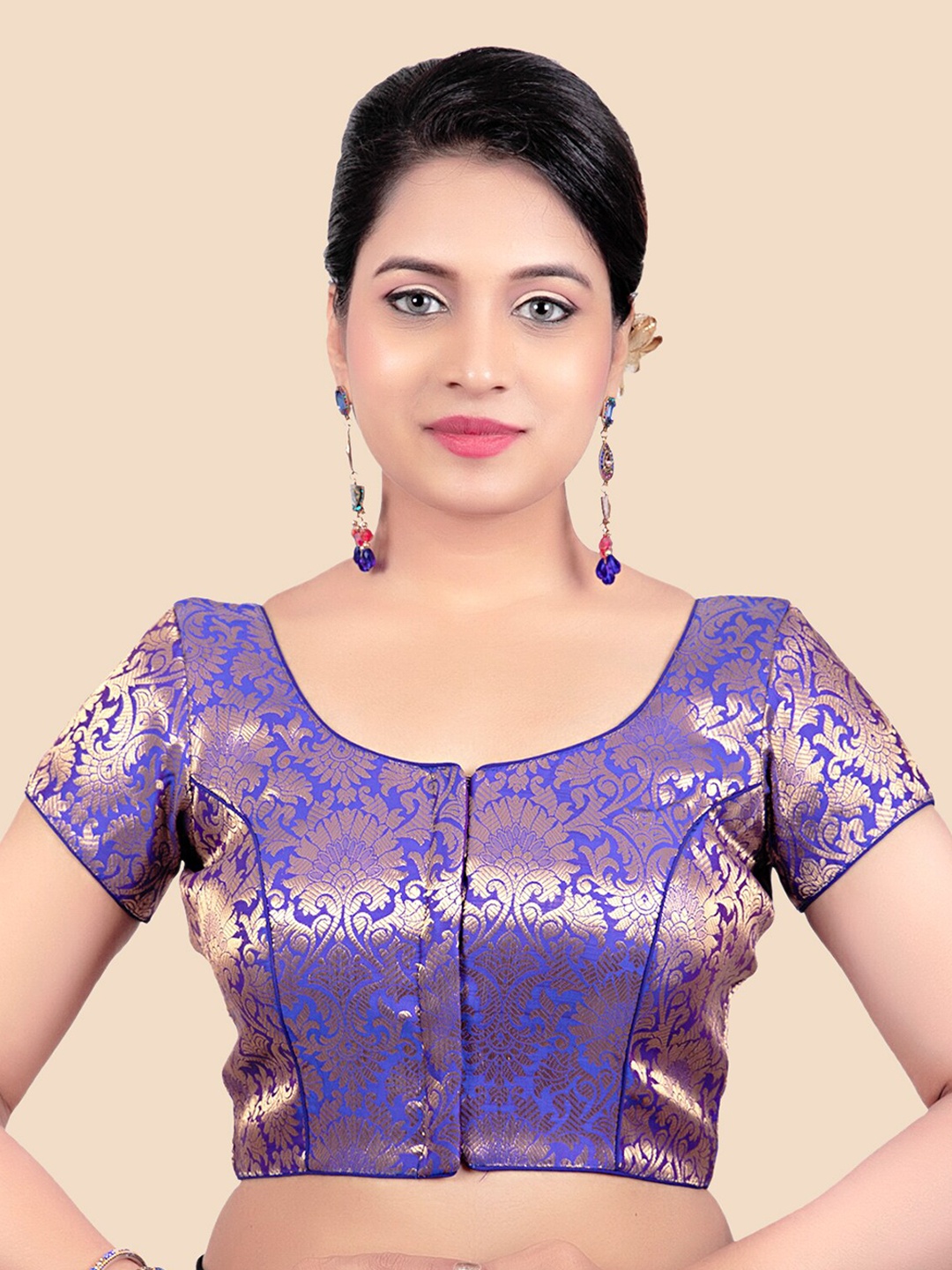 

FEMMIBELLA Blue Brocade Princess Cut Padded Saree Blouse