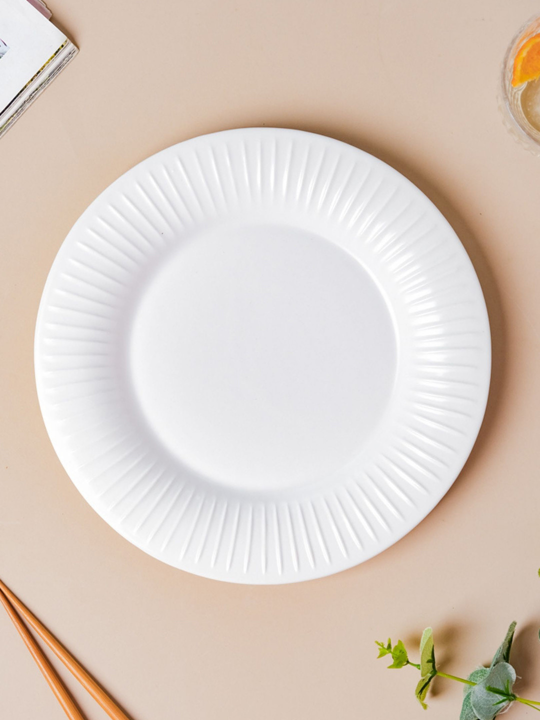 

Nestasia White Microwave Safe Textured Small White Ceramic Plate