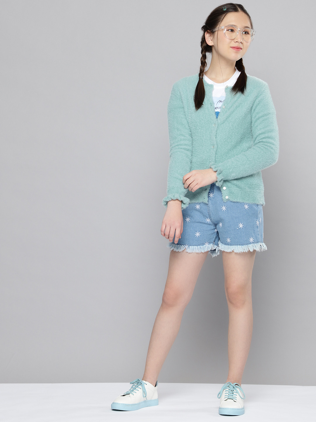 

M&H Juniors Girls Blue Solid Fuzzy Bell Sleeves Cardigan