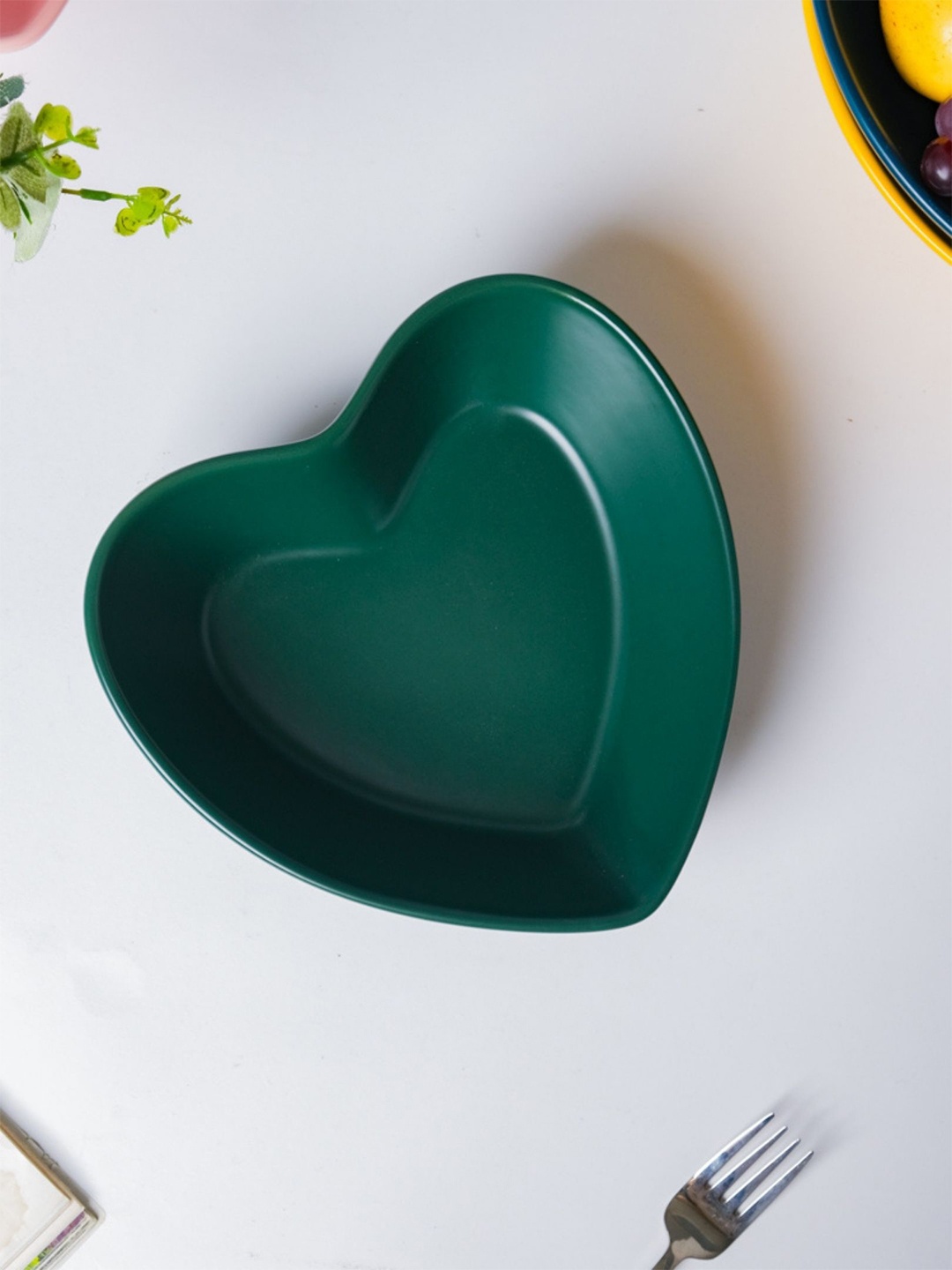 

Nestasia Green Microwave Safe Heart Ceramic Glossy Serving Bowl