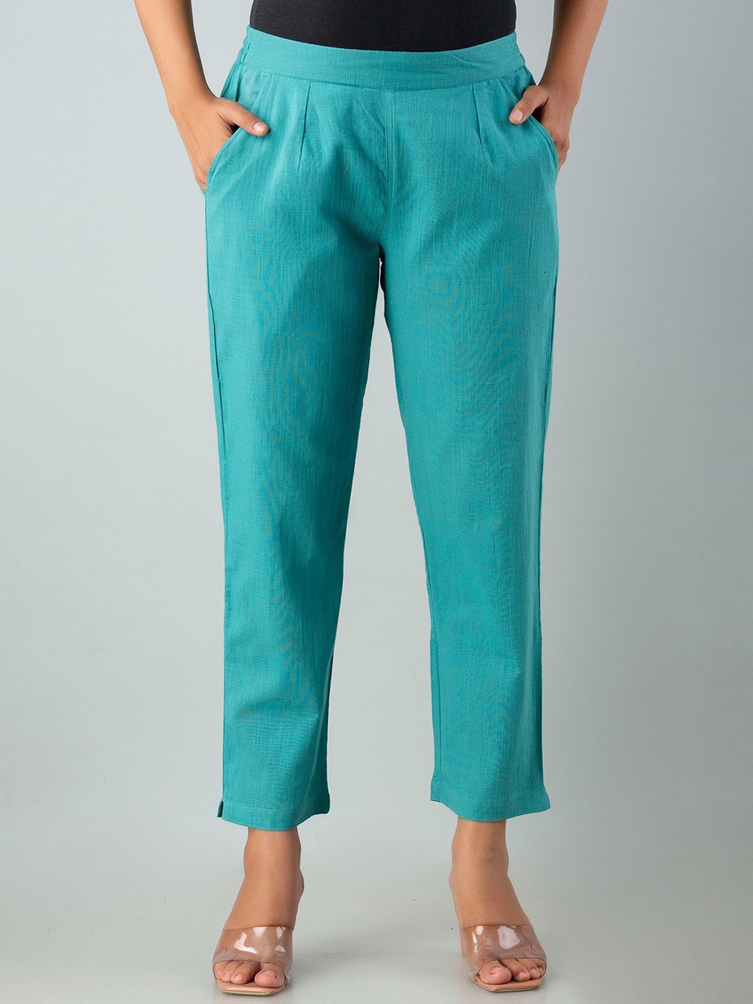 

Sutidora Women Turquoise Blue Straight Fit Easy Wash Pleated Trouser