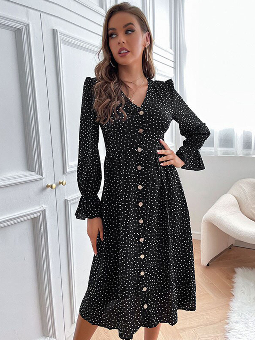 

La Aimee Women Black Printed Dress