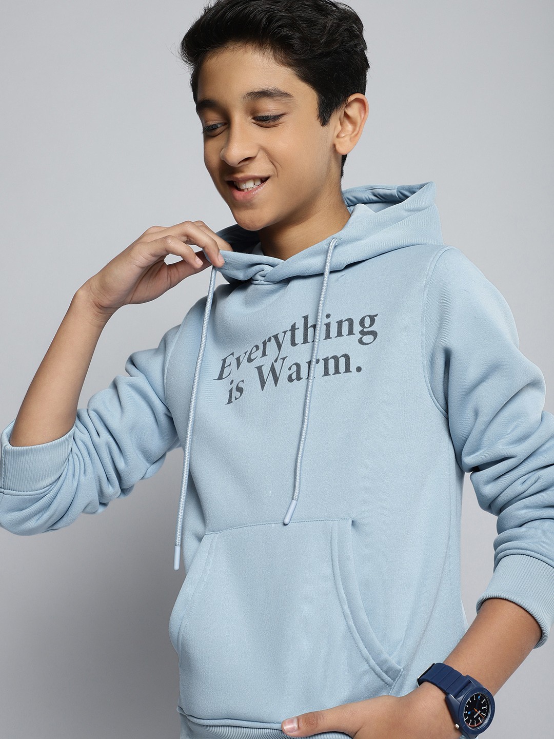 

M&H Juniors Boys Blue Printed Hooded Sweatshirt