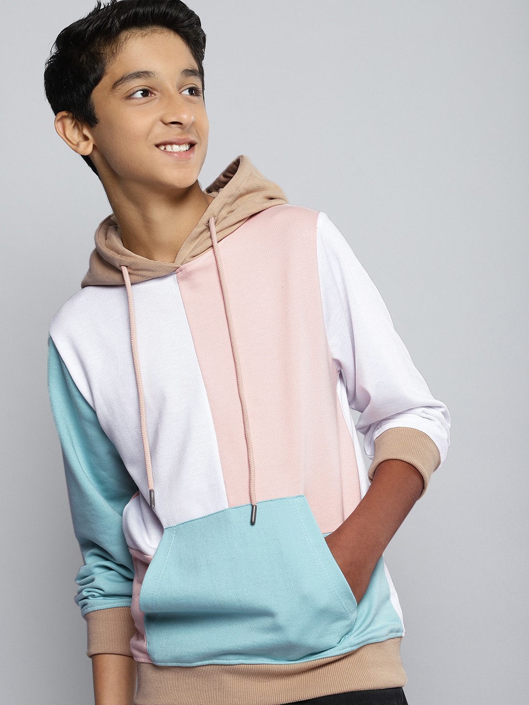 

M&H Juniors Boys Beige & Pink Colourblocked Hooded Sweatshirt