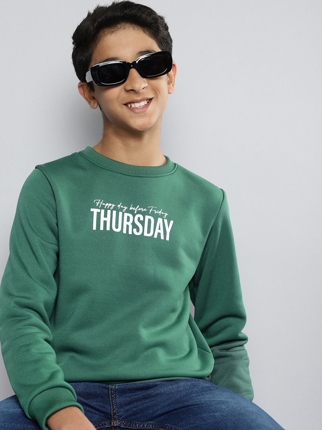 

M&H Juniors Boys Green Printed Sweatshirt