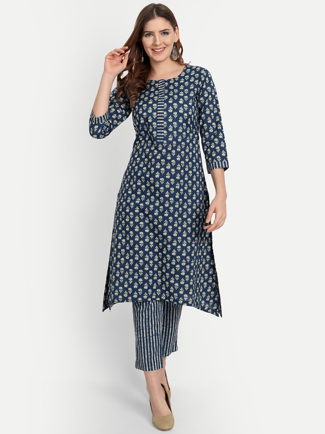 

SHEREEN Women Navy Blue Printed Pleated Pure Cotton Kurti with Trousers