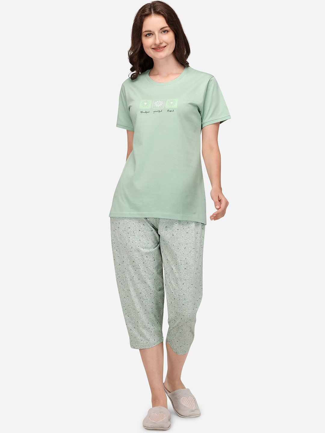 

Lenissa Women Green Printed Cotton Capri Night Suit LC-612