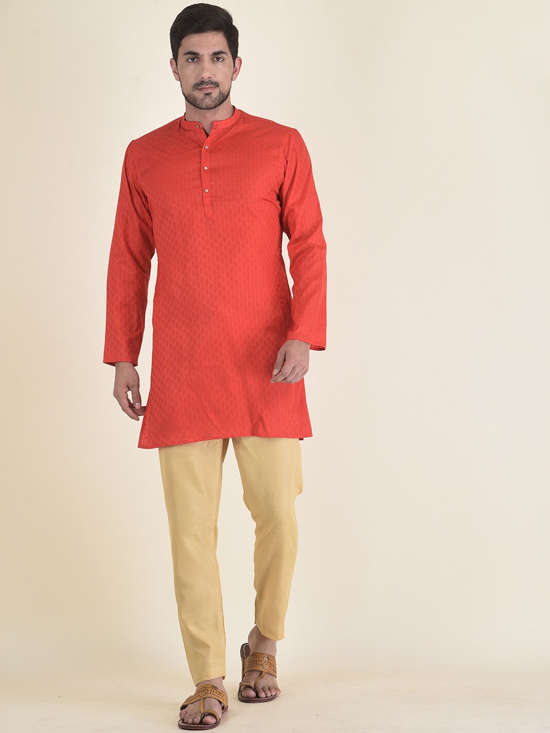 

DEYANN Men Red & Beige Kurta Set