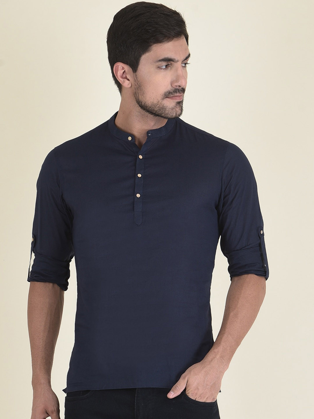 

DEYANN Men Navy Blue Solid Pure Cotton Kurta