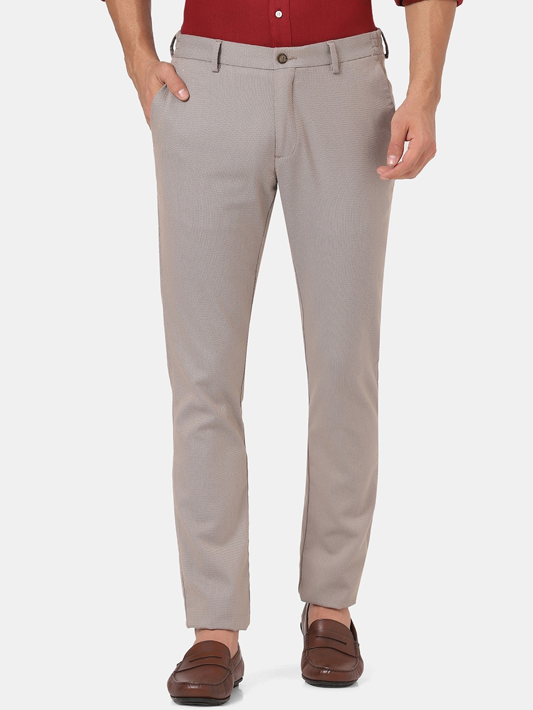 

Blackberrys Men Skinny Fit Low-Rise Plain Trousers, Grey