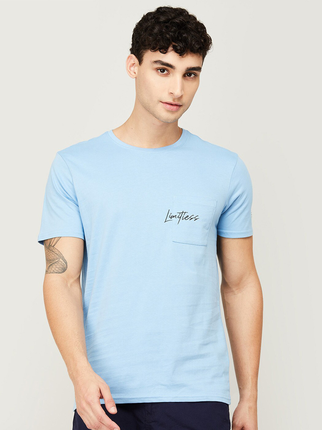 

Forca by Lifestyle Men Blue Pure Cotton Slim Fit T-shirt
