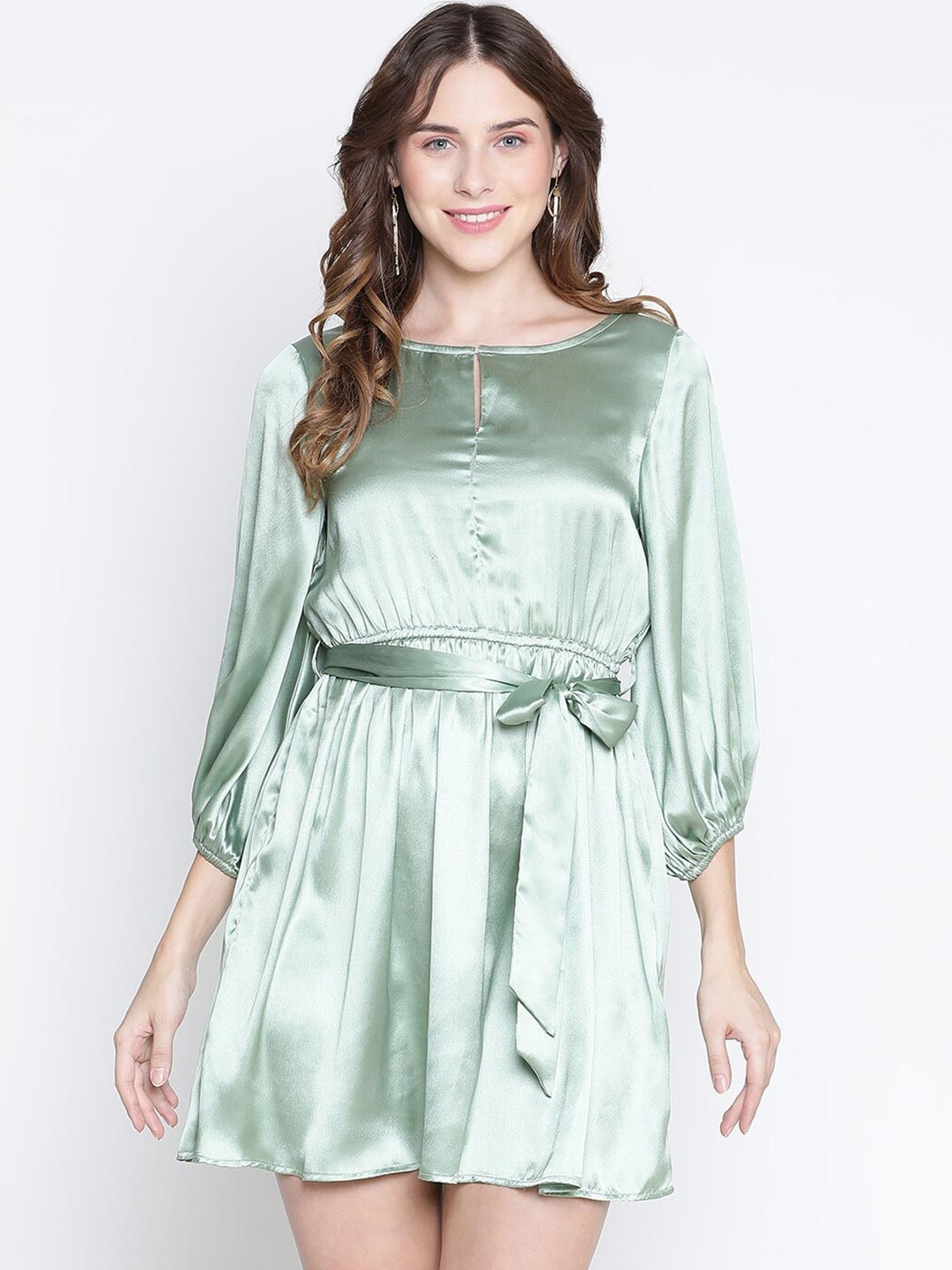 

DRAAX Fashions Green Keyhole Neck Dress