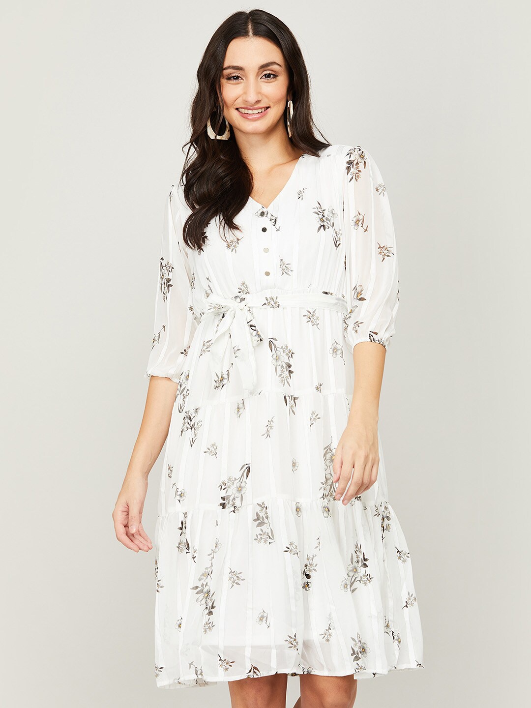 

CODE by Lifestyle White Floral Dress