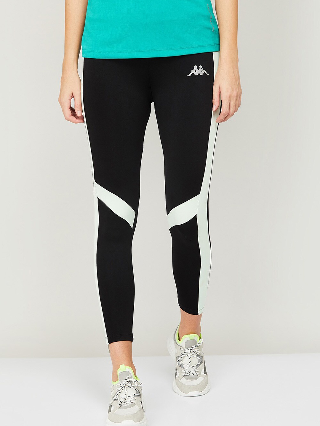 

Kappa Women Black Solid Tights
