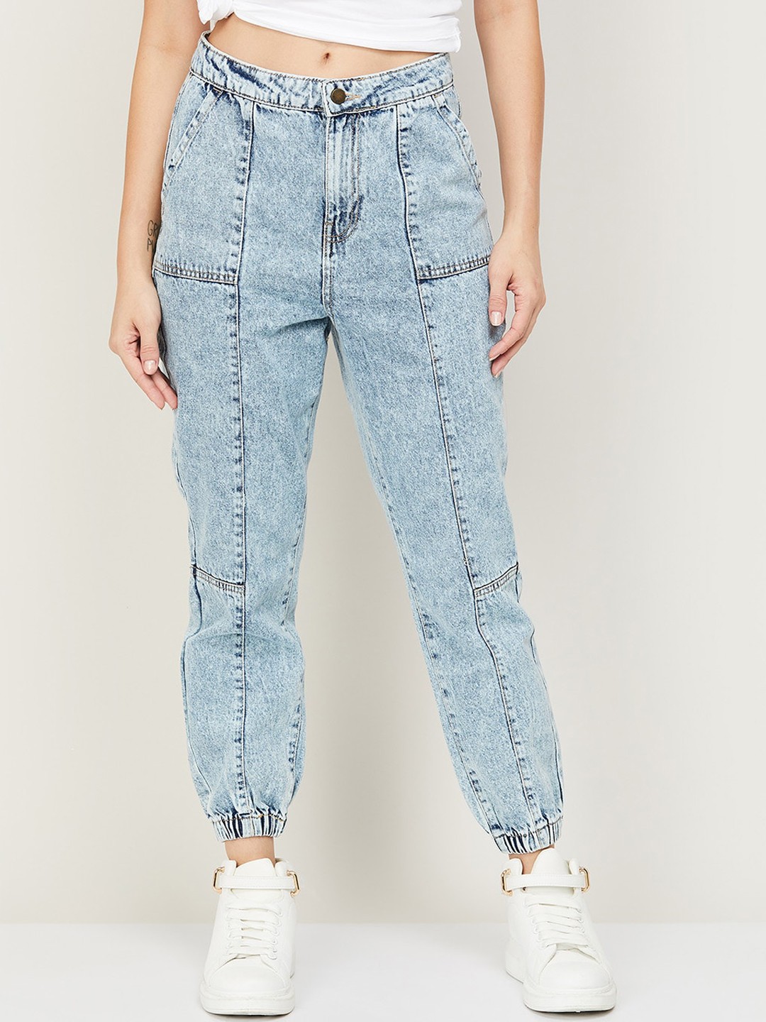 

Ginger by Lifestyle Women Blue Mildly Distressed Heavy Fade Jeans