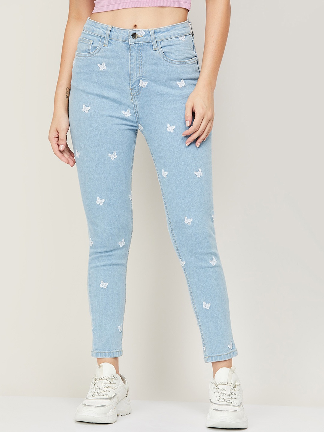 

Ginger by Lifestyle Women Blue Printed Cotton Mildly Distressed Jeans