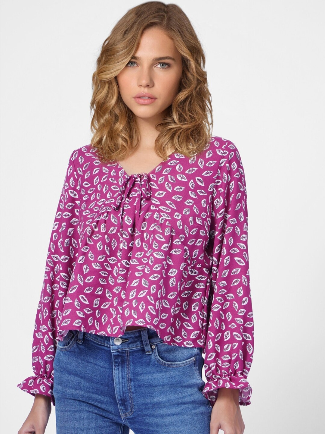 

ONLY Women Magenta & White Tropical Printed Empire Top